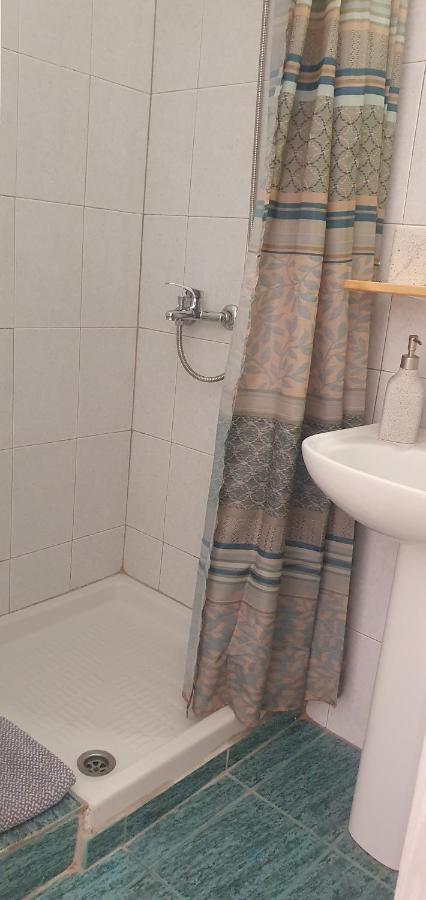 Γ3 - The Weekend Getaway One Apartment Aigio Exterior photo